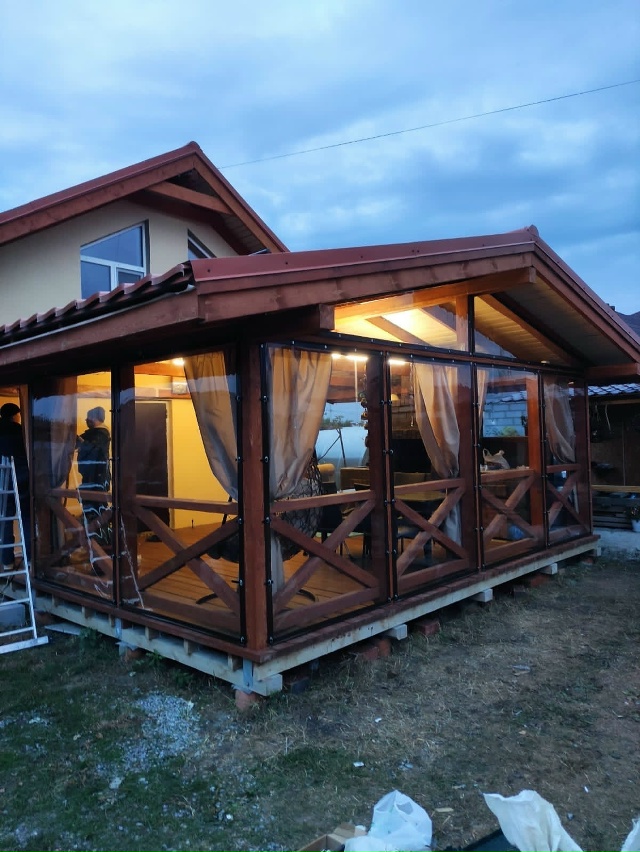  Установка мягких окон на террасе